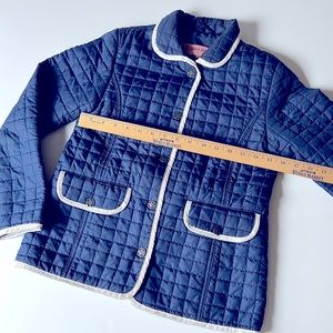 Urban republic girls collection. Pre own in good condition. Stains on sleeves